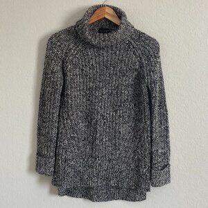 Topshop Knit Turtleneck Sweater Size 2